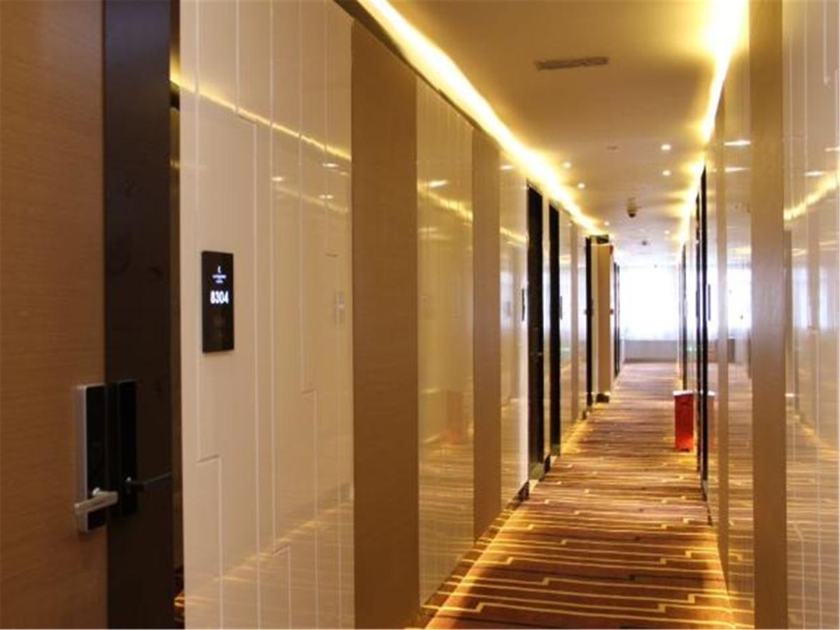Lavande Hotel Fuhuadao Branch Zhongshan  Buitenkant foto